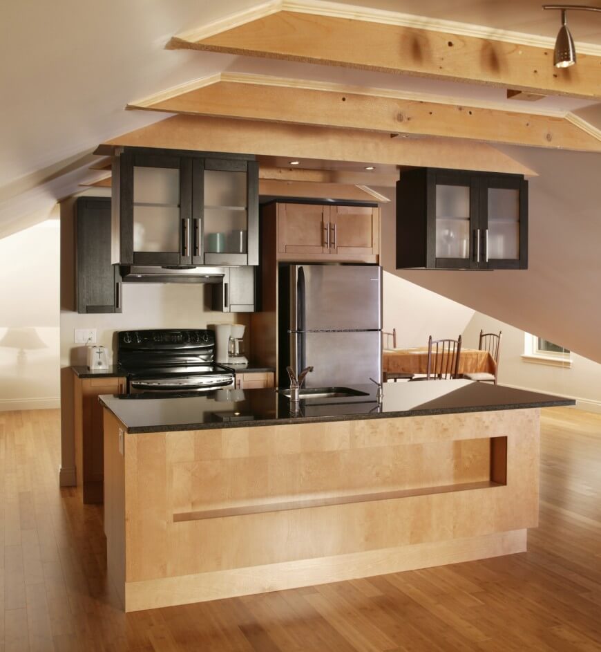 13-small-kitchen-feb19-870x943