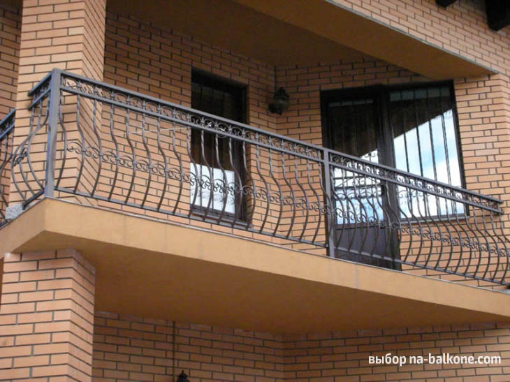 40 идей кованых балконов, перил и ограждений