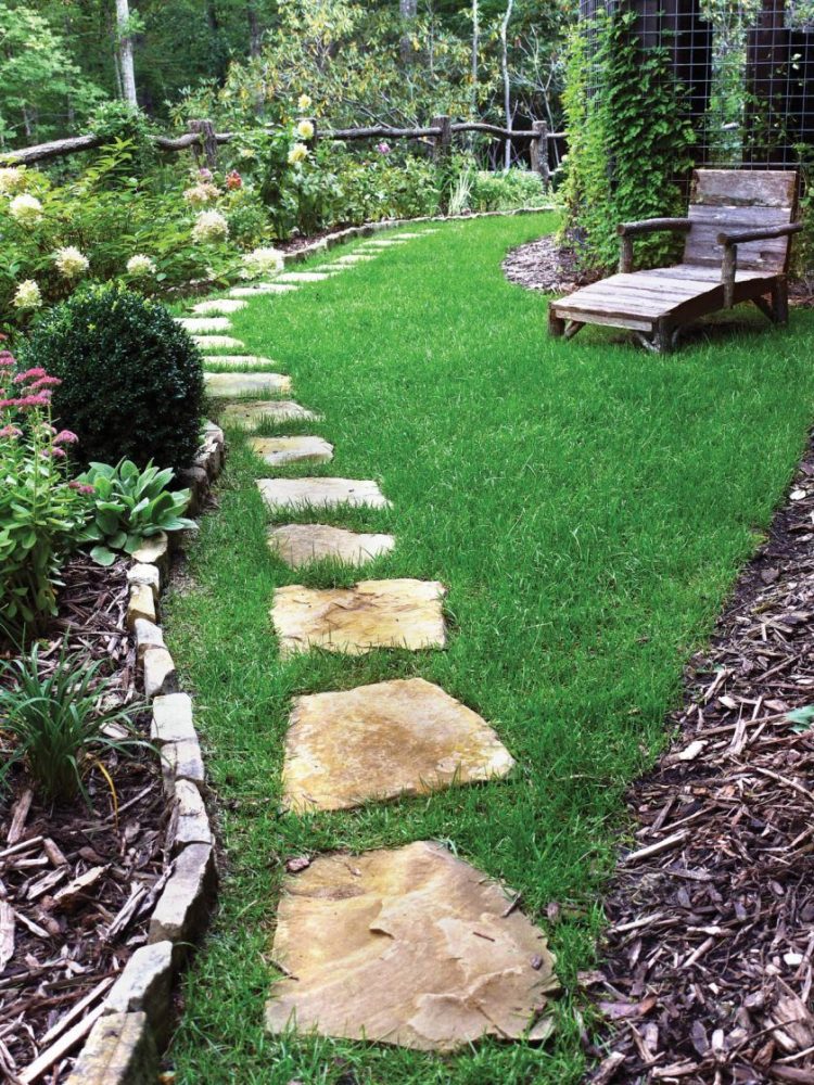 ci-lifelong-landscape-design-pg094_stepping-stone-walk-near-flower-bed_3x4-jpg-rend-hgtvcom-1280-1707