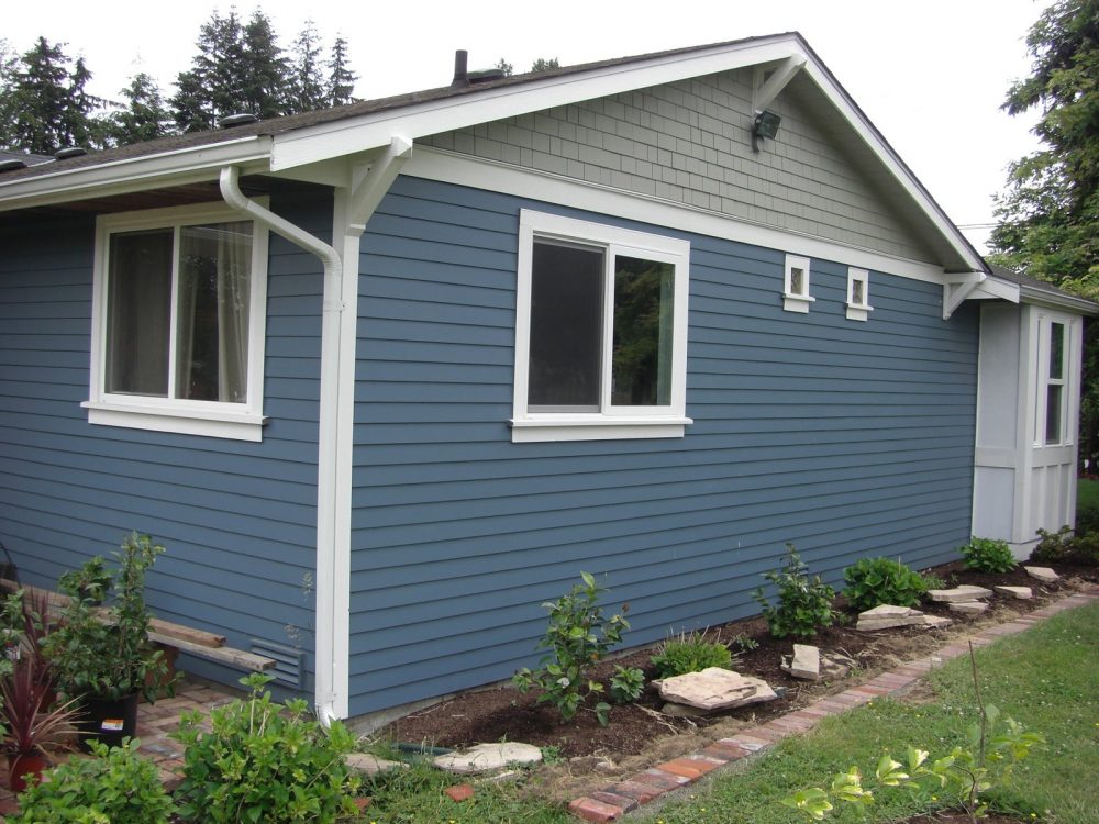 bryans house siding 022