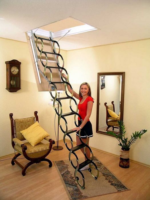Более эстетичная раскладная лестница из металла