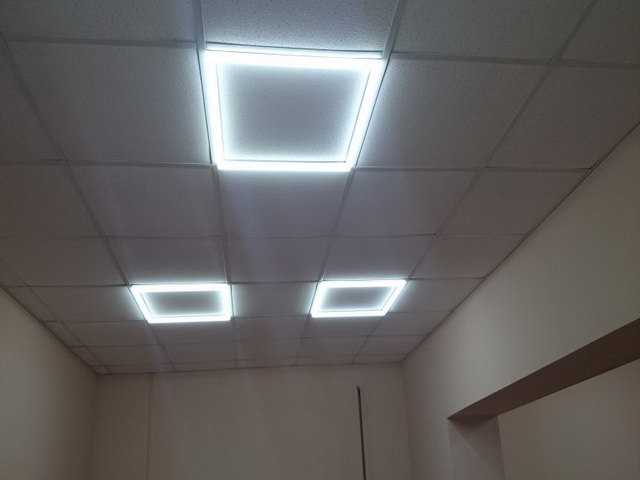 Светильник с LED-лентами